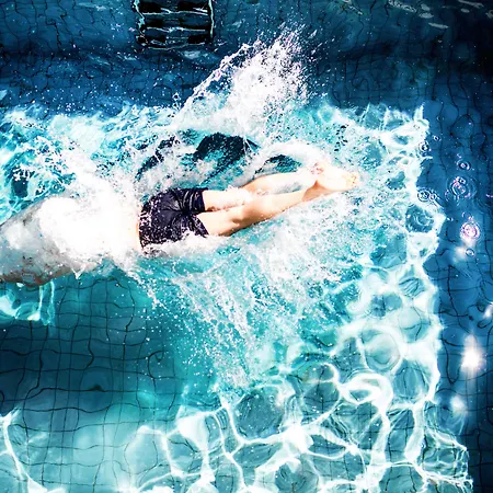 Les Roches Rouges, A Beaumier Saint-Raphaël