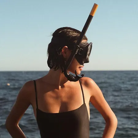 Hotel Les Roches Rouges, A Beaumier