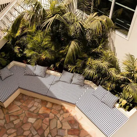 Les Roches Rouges, A Beaumier Hotel Saint-Raphaël