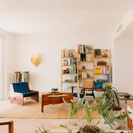 Les Roches Rouges, A Beaumier Saint-Raphaël