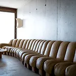 Les Roches Rouges, A Beaumier Otel