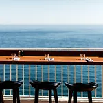 Les Roches Rouges, A Beaumier Hotel